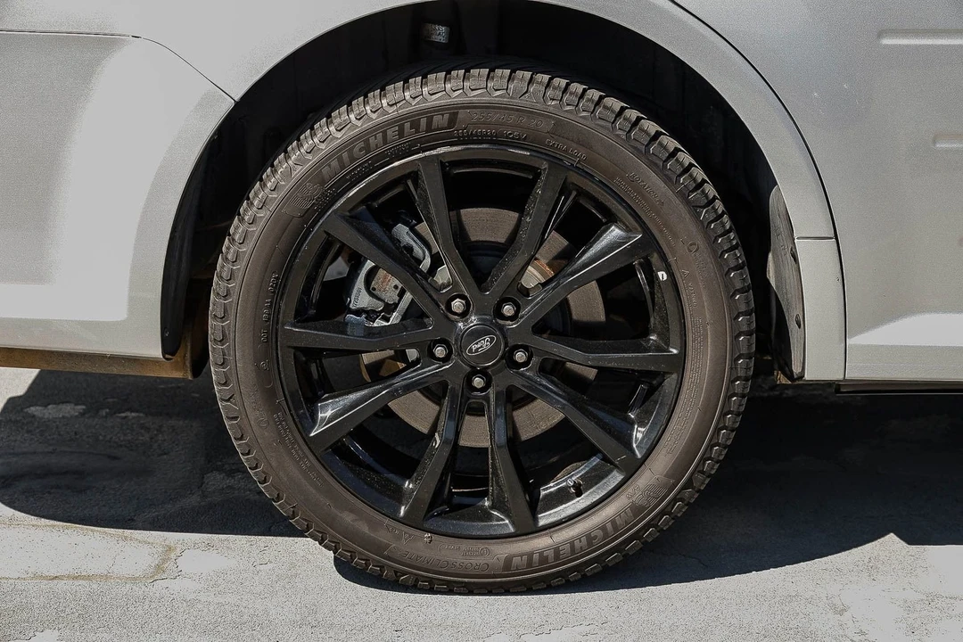 2018 Ford Flex - Image 9 of 31