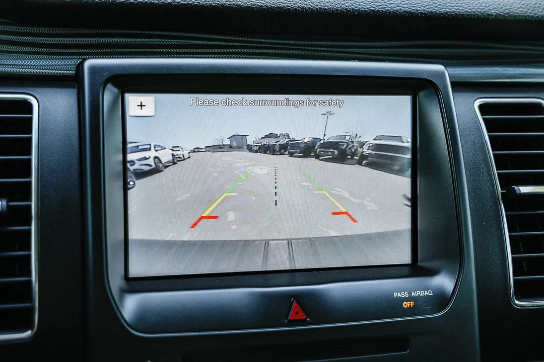 2018 Ford Flex - Image 24 of 31