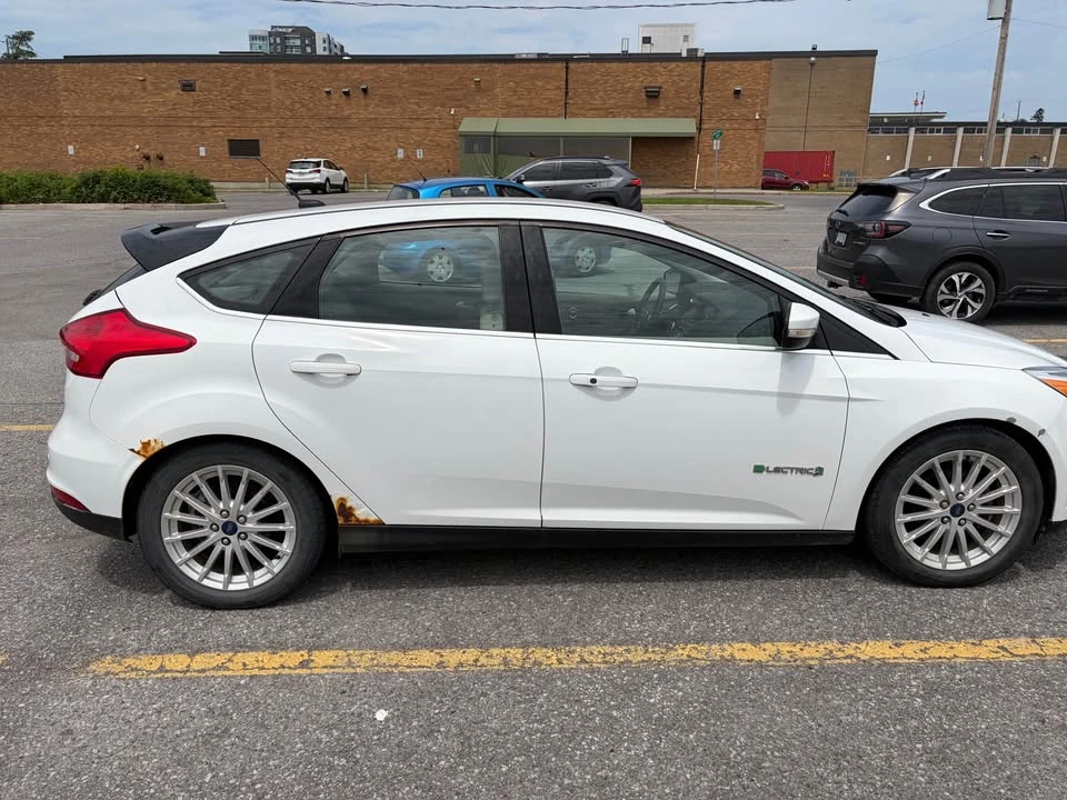 2018 Ford Focus 3rd Gen - Image 14 of 14