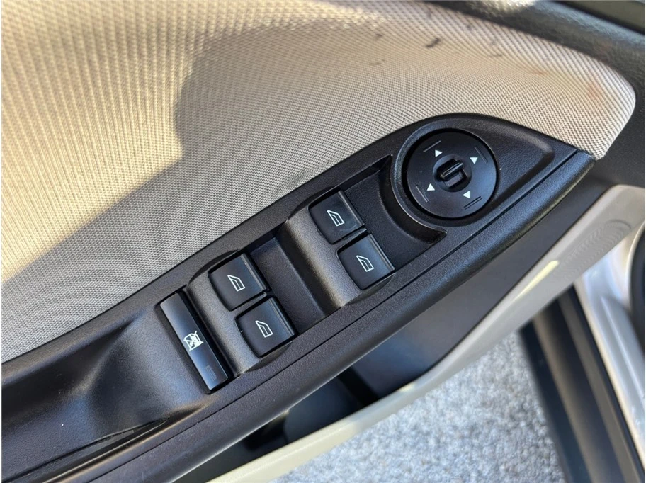 2018 Ford Focus 3rd Gen - Image 15 of 21