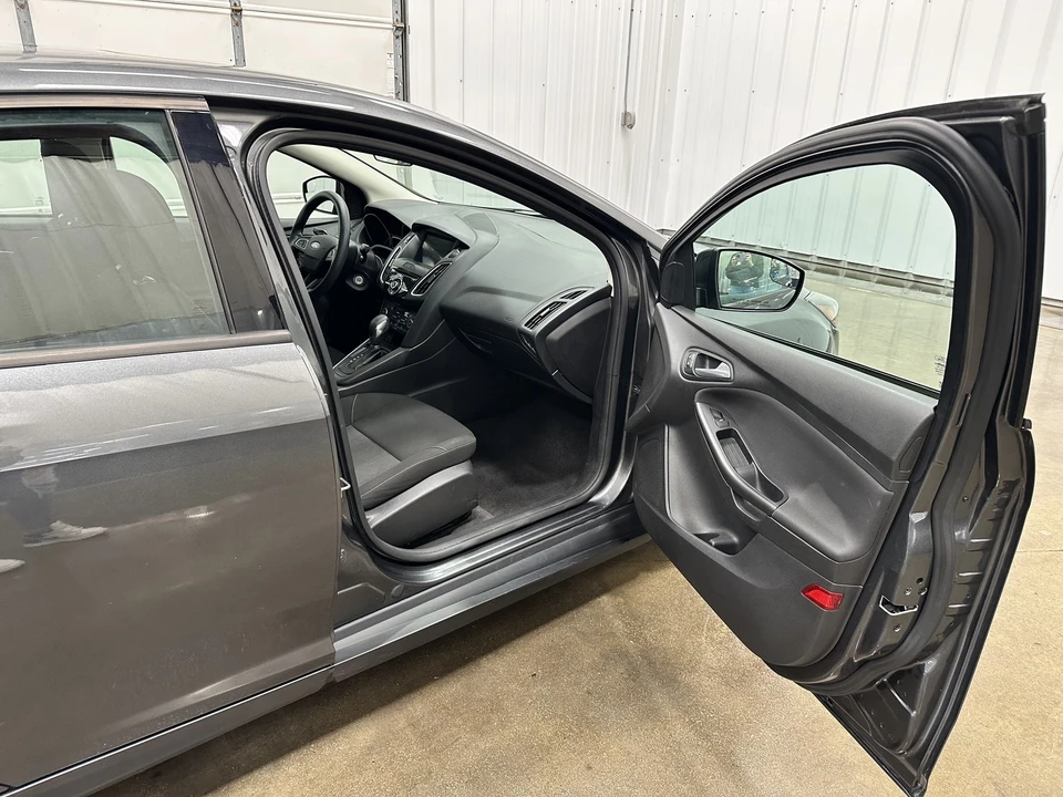 2018 Ford Focus 3rd Gen - Image 16 of 21
