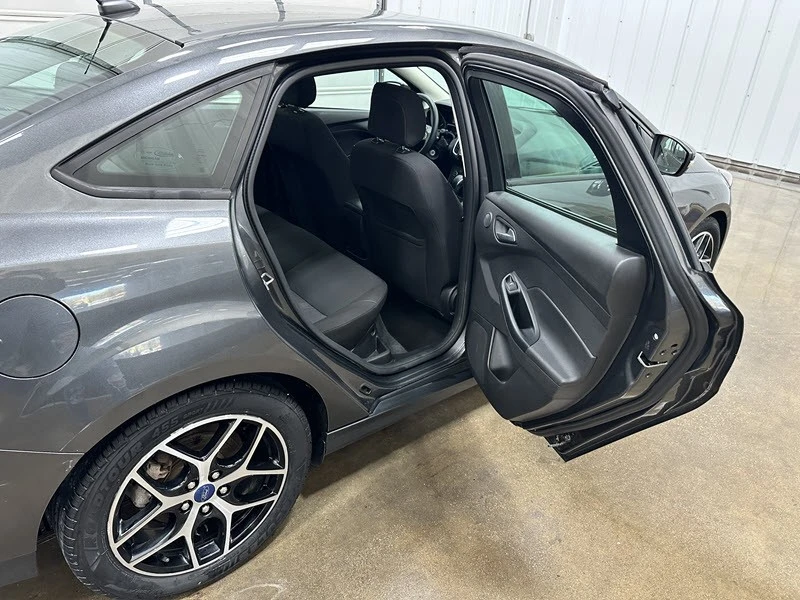 2018 Ford Focus 3rd Gen - Image 14 of 21