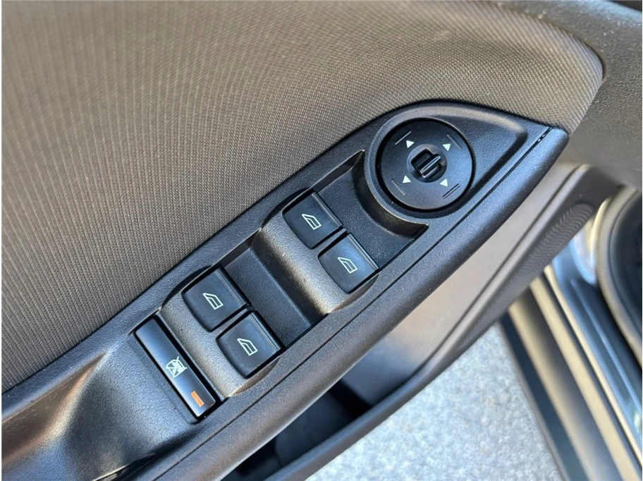 2018 Ford Focus 3rd Gen - Image 16 of 21