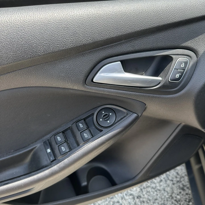 2018 Ford Focus 3rd Gen - Image 15 of 21