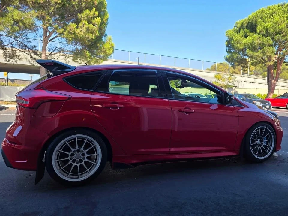 2018 Ford Focus RS 3rd Gen - Image 2 of 10