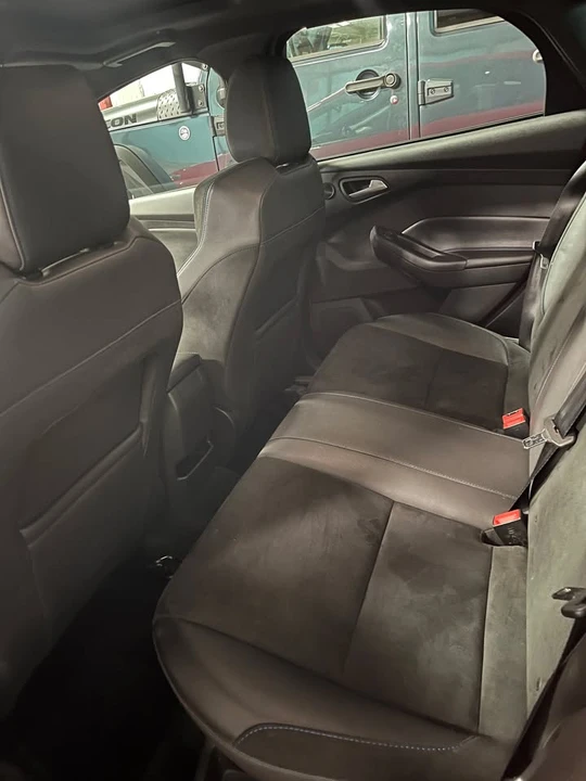 2018 Ford Focus RS 3rd Gen - Image 9 of 10