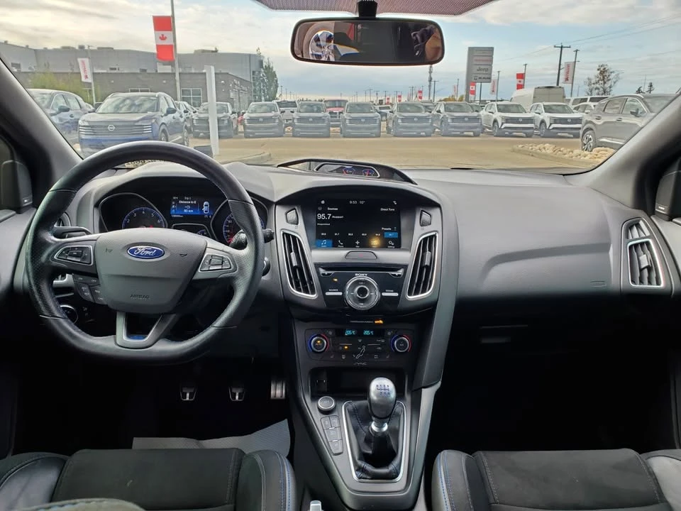 2018 Ford Focus RS 3rd Gen - Image 9 of 17