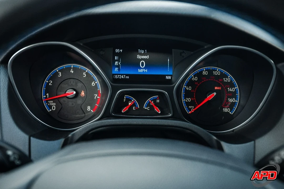 2018 Ford Focus RS 3rd Gen - Image 9 of 12