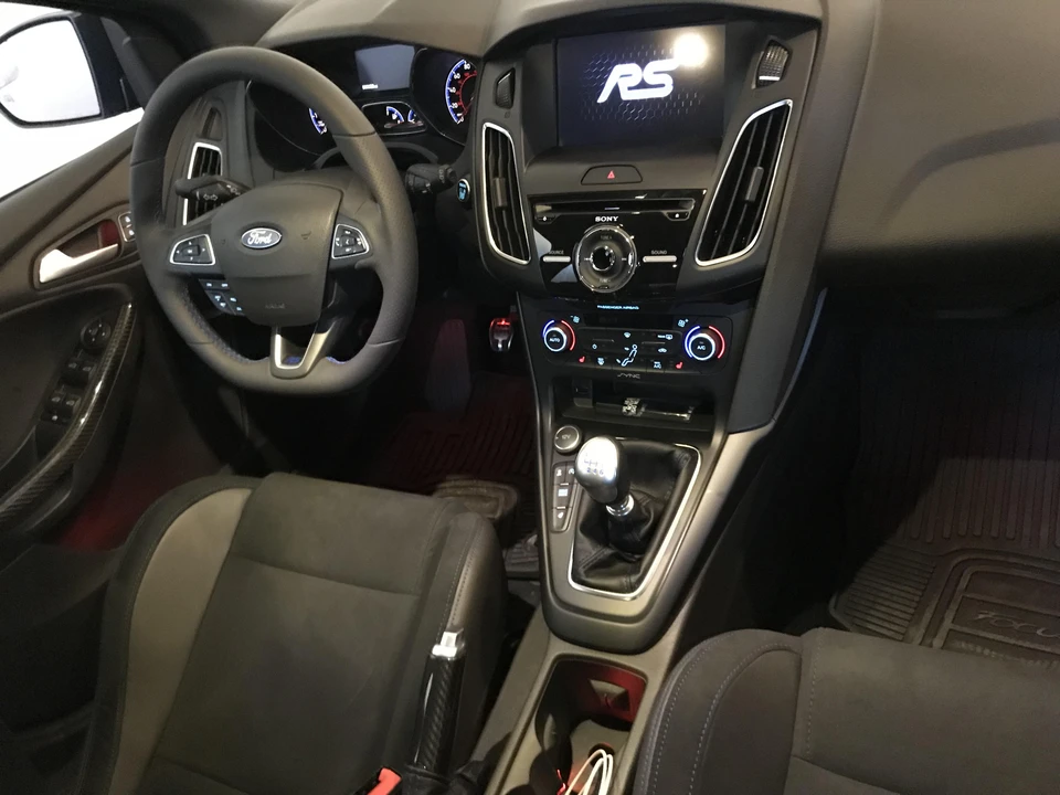 2018 Ford Focus RS 3rd Gen - Image 18 of 31