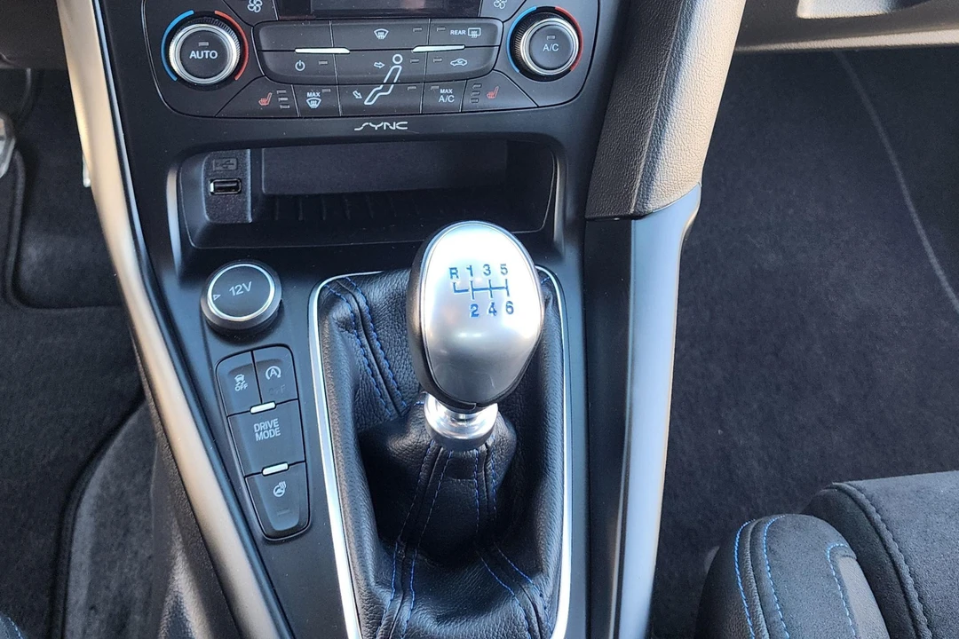 2018 Ford Focus RS 3rd Gen - Image 28 of 31