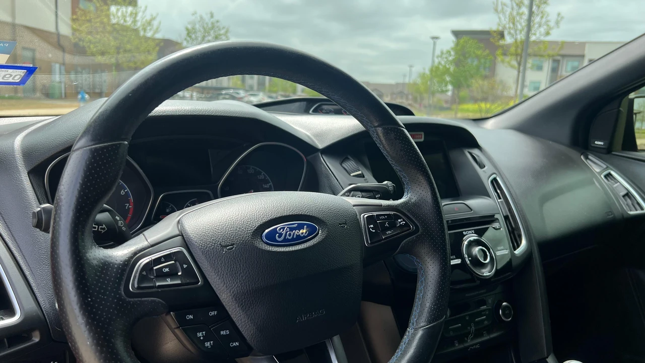 2018 Ford Focus RS 3rd Gen - Image 28 of 31