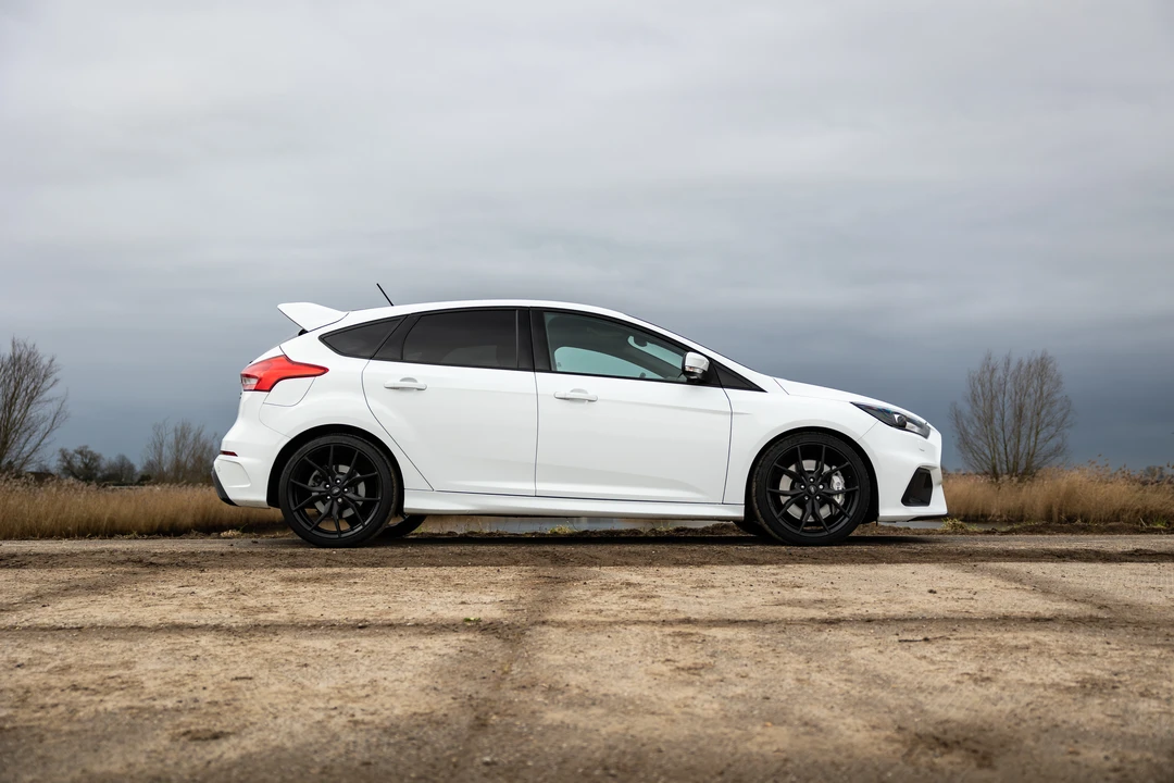 2018 Ford Focus RS 3rd Gen - Image 9 of 31