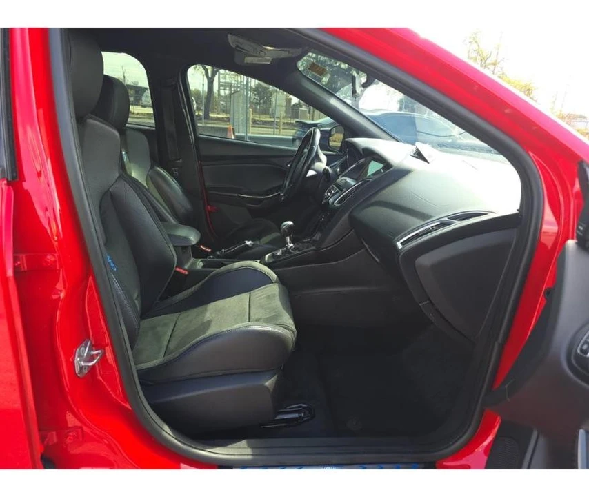2018 Ford Focus RS 3rd Gen - Image 11 of 12
