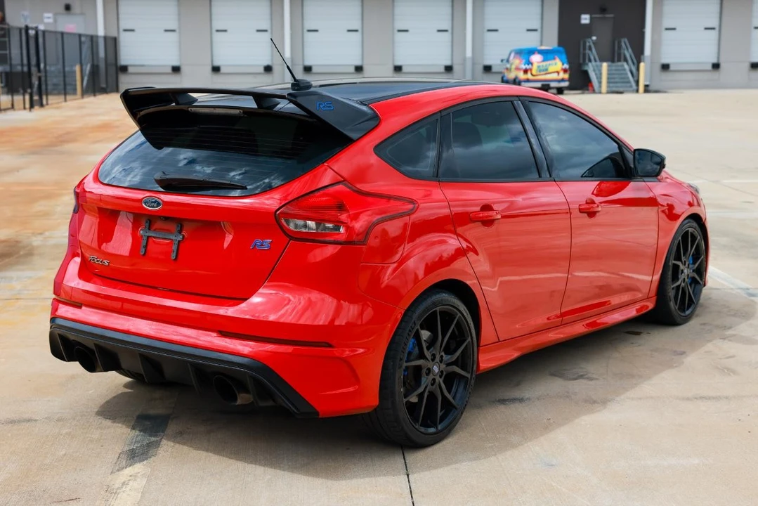 2018 Ford Focus RS 3rd Gen - Image 11 of 21