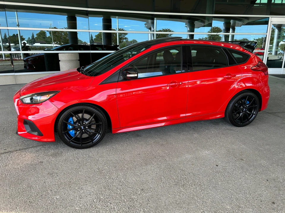 2018 Ford Focus RS 3rd Gen - Image 11 of 31