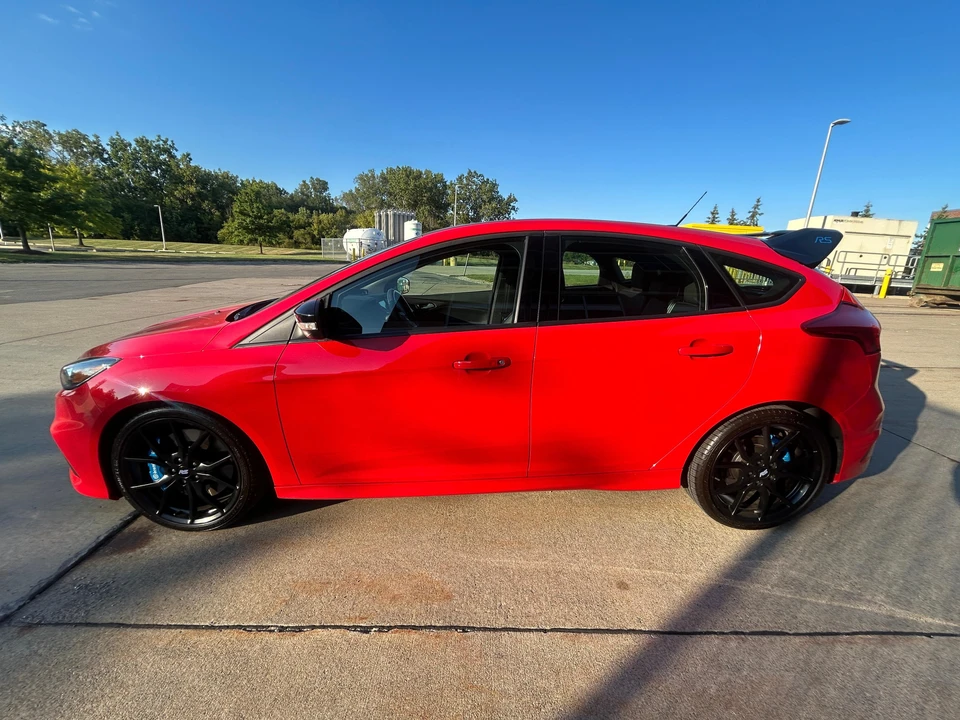 2018 Ford Focus RS 3rd Gen - Image 13 of 31
