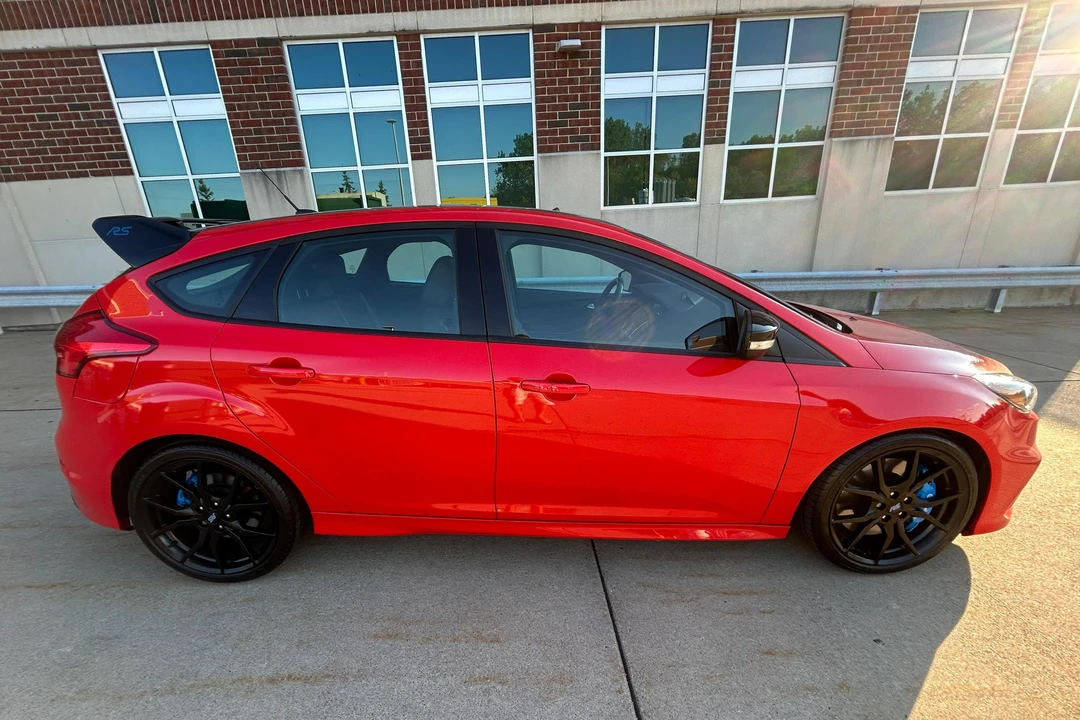 2018 Ford Focus RS 3rd Gen - Image 3 of 31