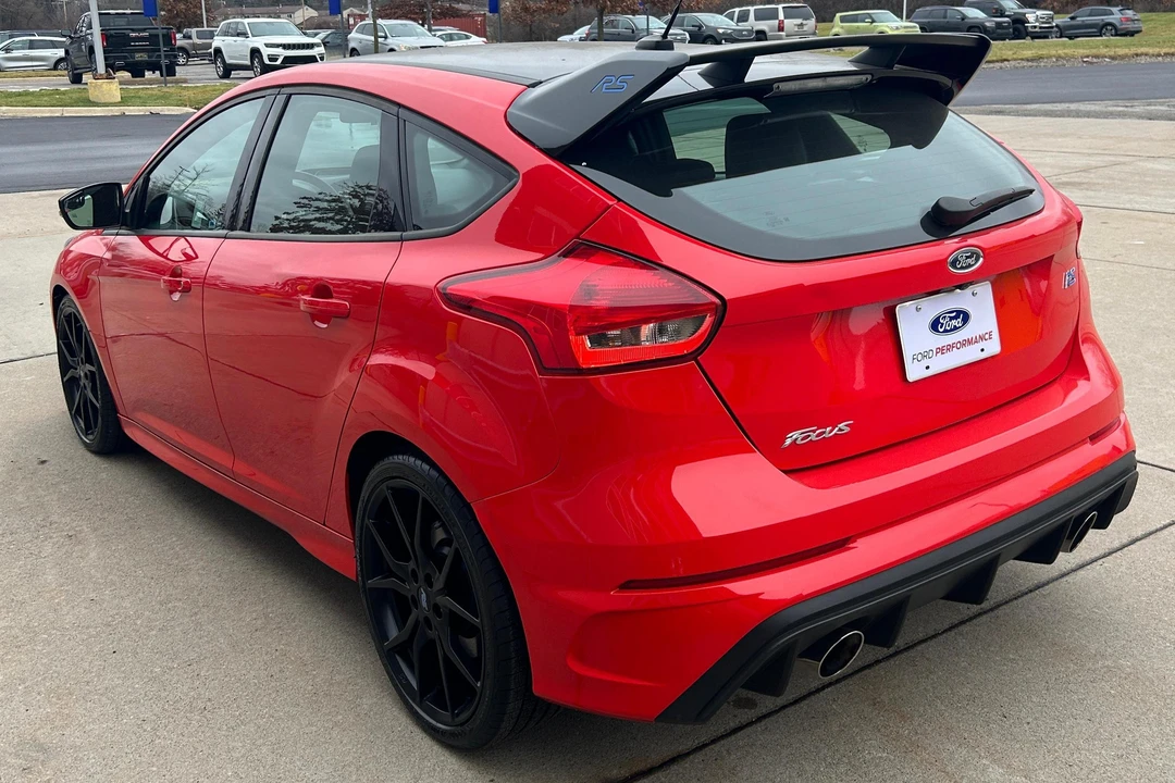 2018 Ford Focus RS 3rd Gen - Image 15 of 31