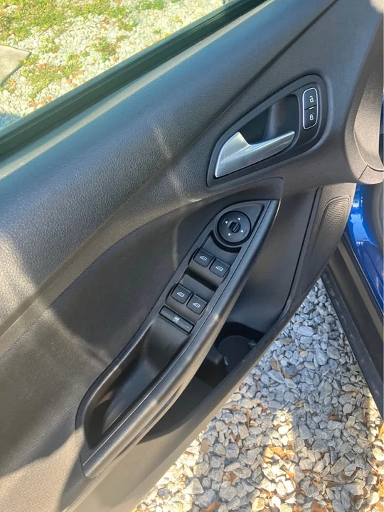 2018 Ford Focus 3rd Gen - Image 10 of 11