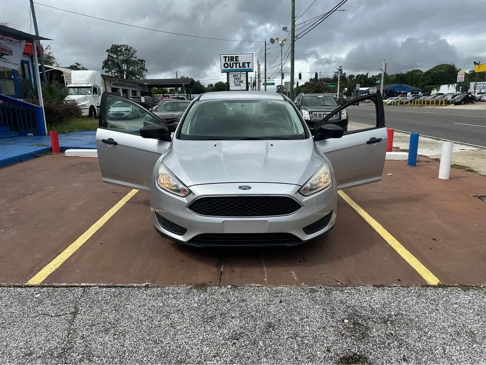 2018 Ford Focus 3rd Gen - Image 2 of 14