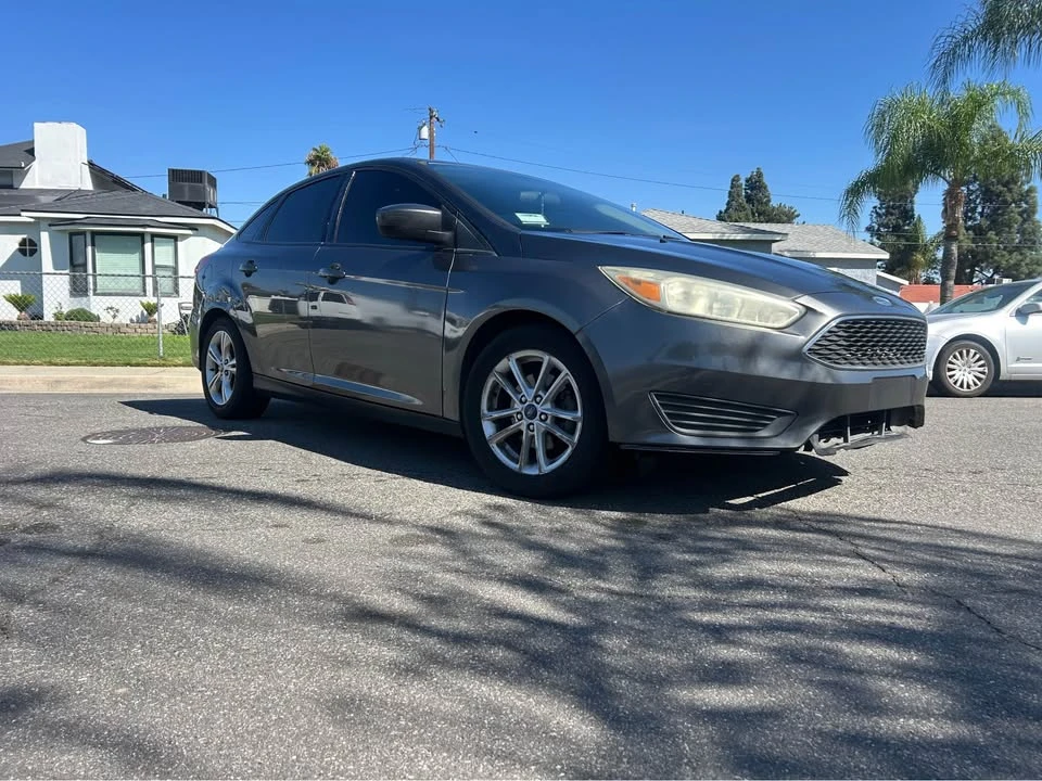 2018 Ford Focus 3rd Gen - Image 2 of 8