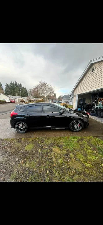 2018 Ford Focus 3rd Gen - Image 2 of 4