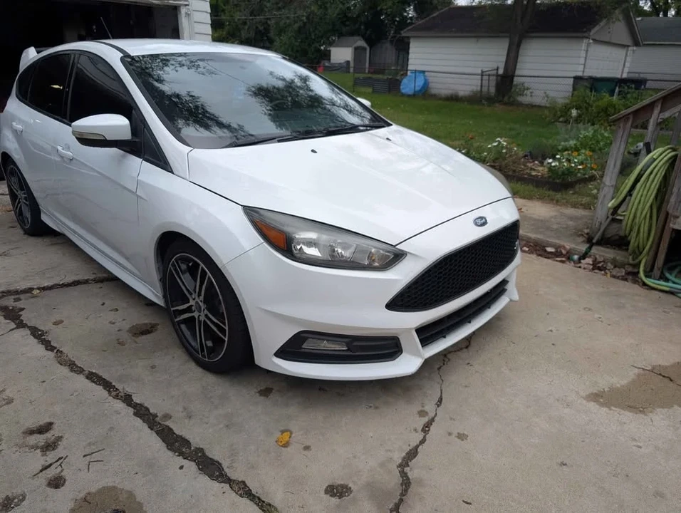 2018 Ford Focus ST 3rd Gen - Image 2 of 7