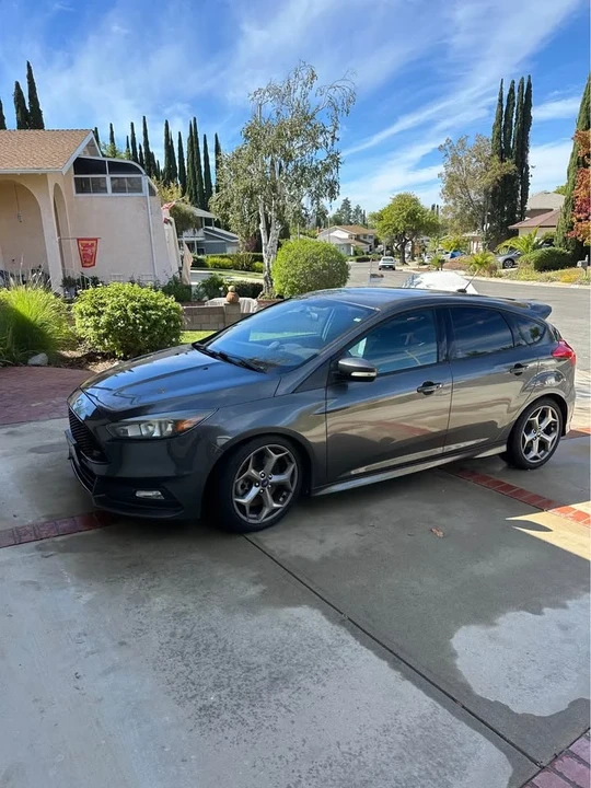 2018 Ford Focus 3rd Gen - Image 5 of 10