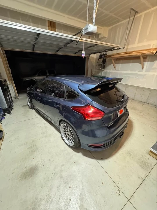 2018 Ford Focus 3rd Gen - Image 2 of 8