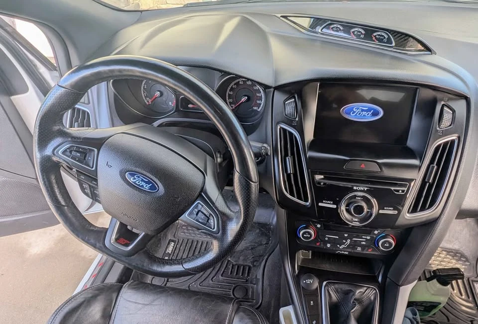 2018 Ford Focus ST 3rd Gen - Image 3 of 5