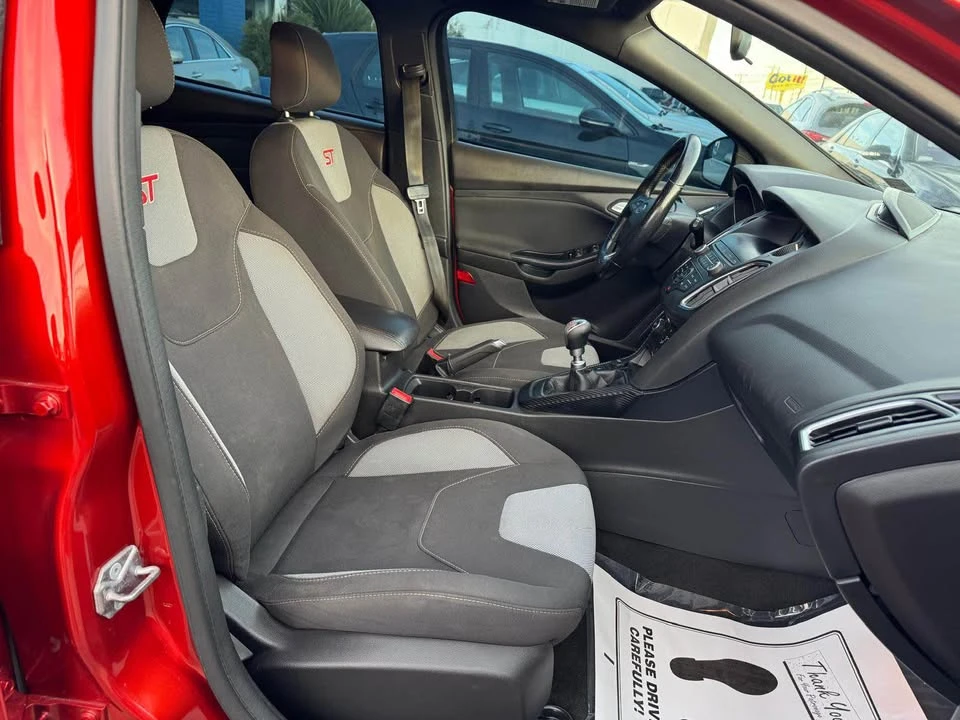 2018 Ford Focus ST 3rd Gen - Image 9 of 20
