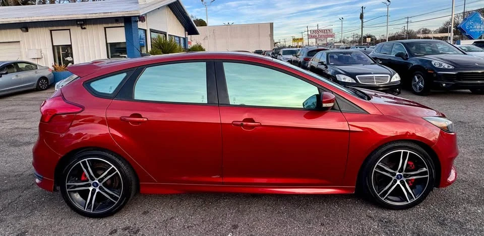 2018 Ford Focus ST 3rd Gen - Image 2 of 20