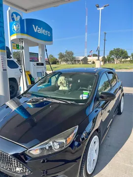 2018 Ford Focus ST