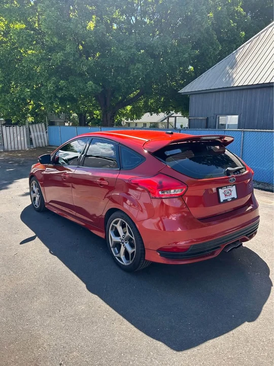 2018 Ford Focus ST 3rd Gen - Image 2 of 9