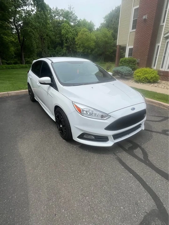 2018 Ford Focus ST 3rd Gen - Image 6 of 10