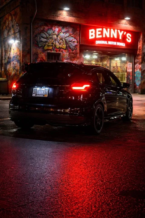 2018 Ford Focus ST 3rd Gen - Image 5 of 8