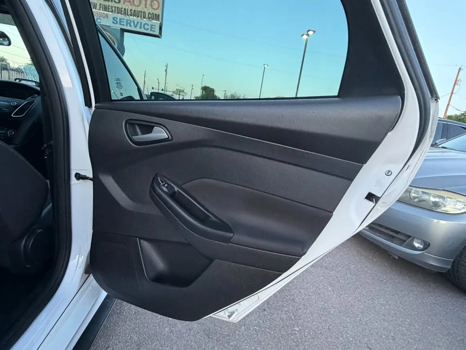 2018 Ford Focus ST 3rd Gen - Image 16 of 17