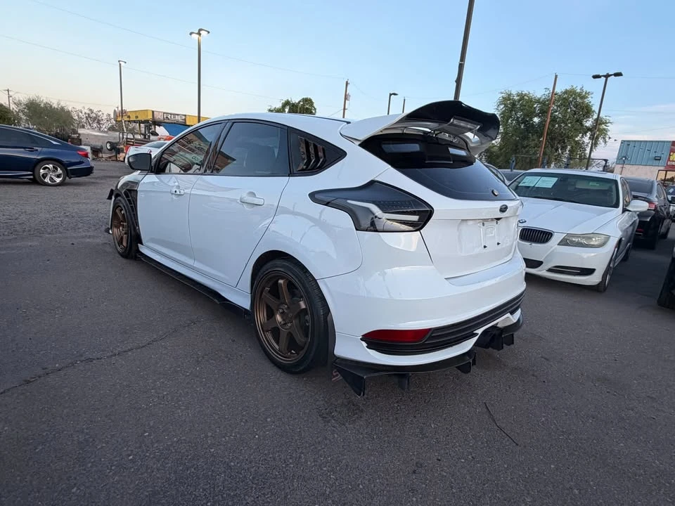 2018 Ford Focus ST 3rd Gen - Image 5 of 17