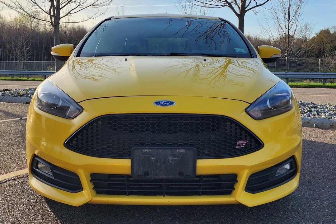 2018 Ford Focus 3rd Gen - Image 2 of 31
