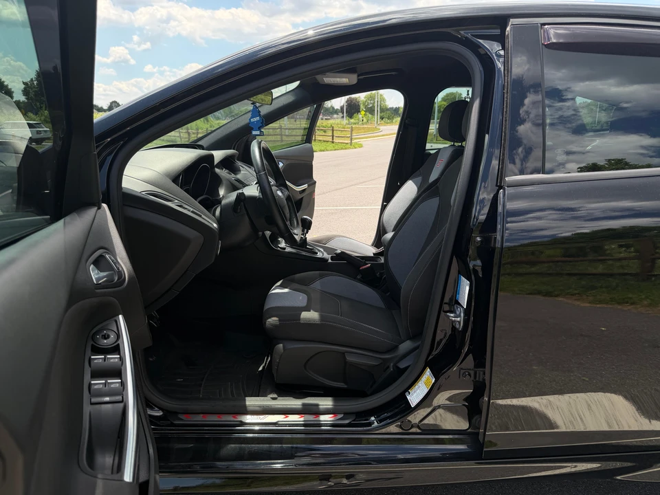 2018 Ford Focus ST 3rd Gen - Image 30 of 31