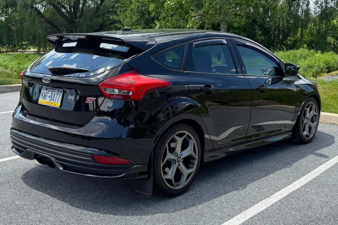 2018 Ford Focus ST 3rd Gen - Image 4 of 31
