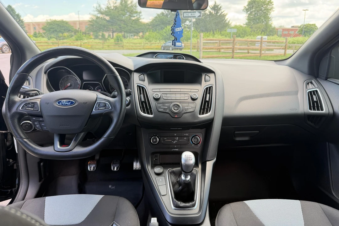 2018 Ford Focus ST 3rd Gen - Image 26 of 31