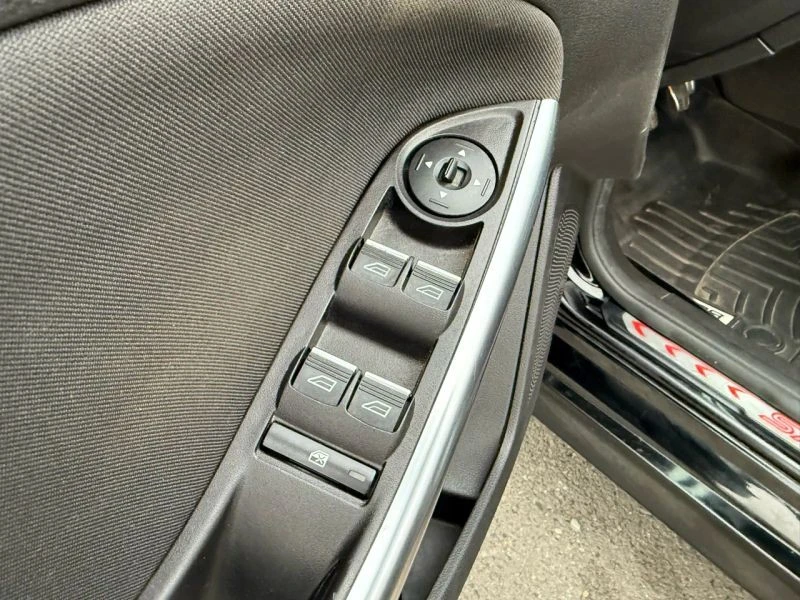 2018 Ford Focus 3rd Gen - Image 10 of 12