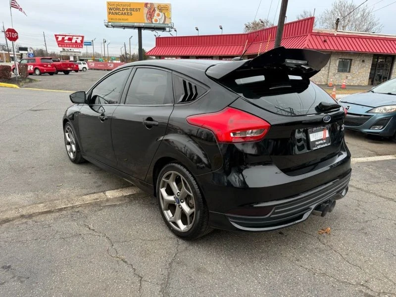 2018 Ford Focus 3rd Gen - Image 5 of 12