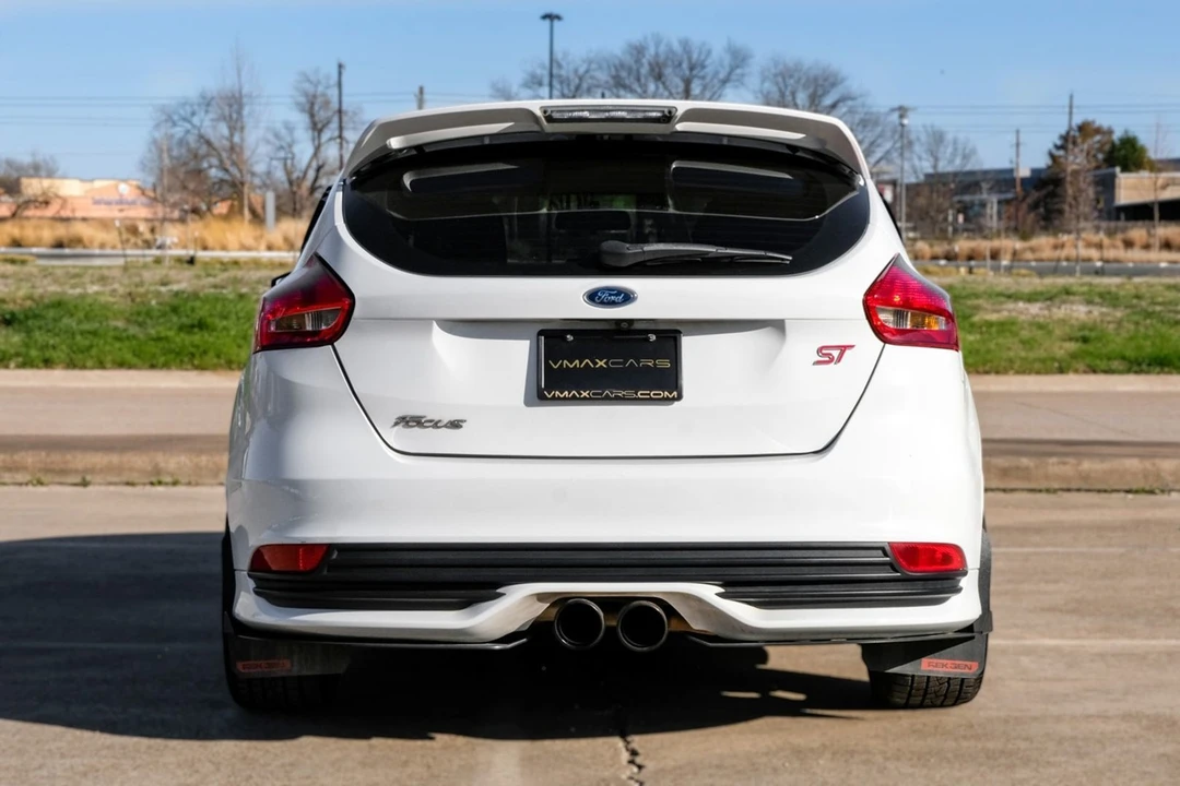 2018 Ford Focus 3rd Gen - Image 9 of 21