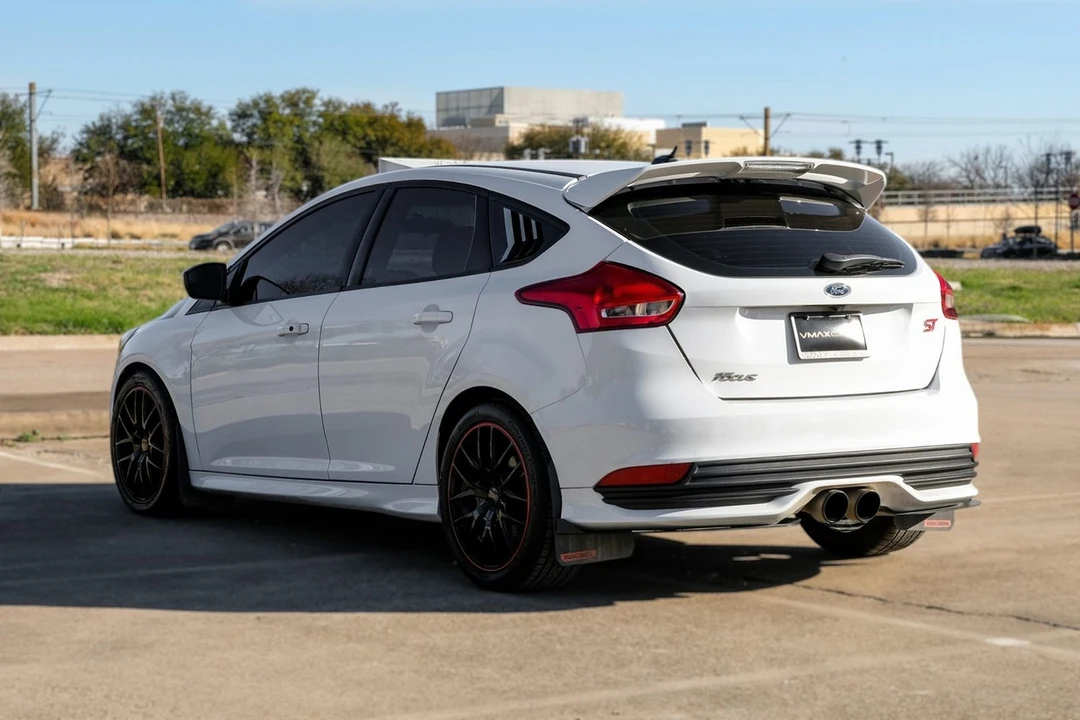 2018 Ford Focus 3rd Gen - Image 10 of 21