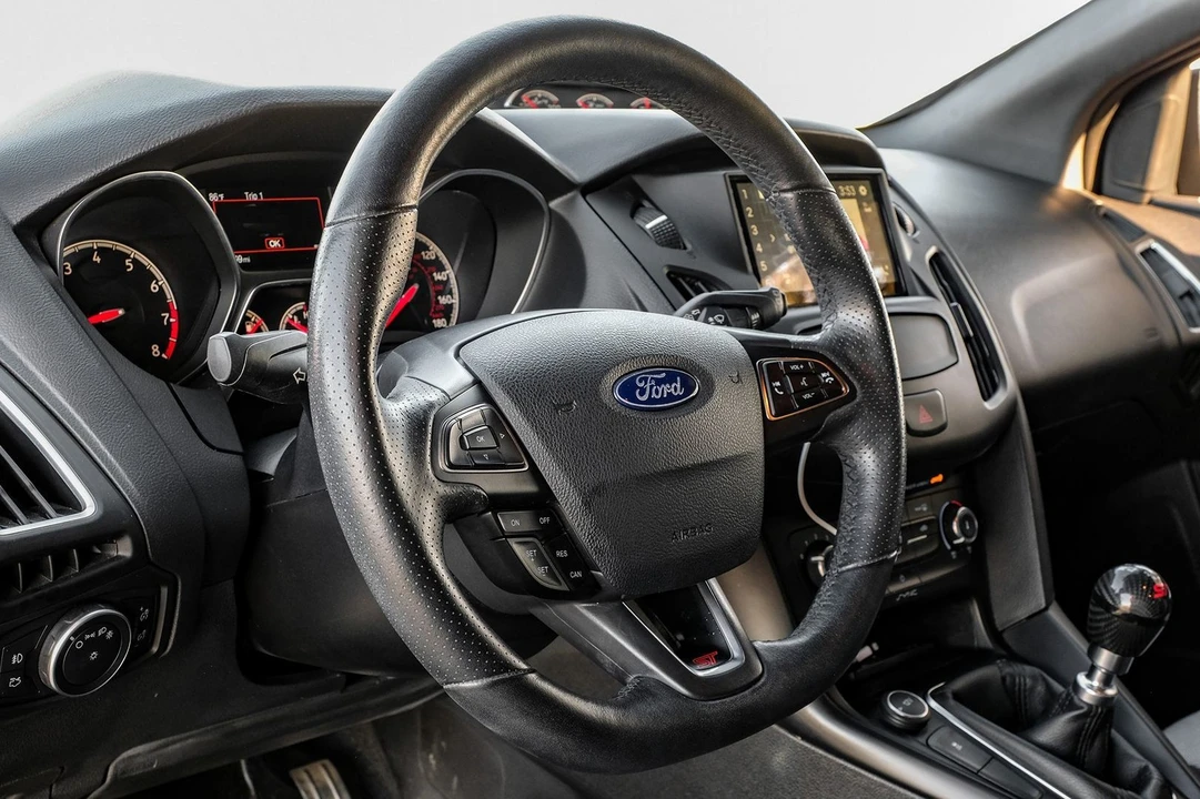 2018 Ford Focus 3rd Gen - Image 15 of 21