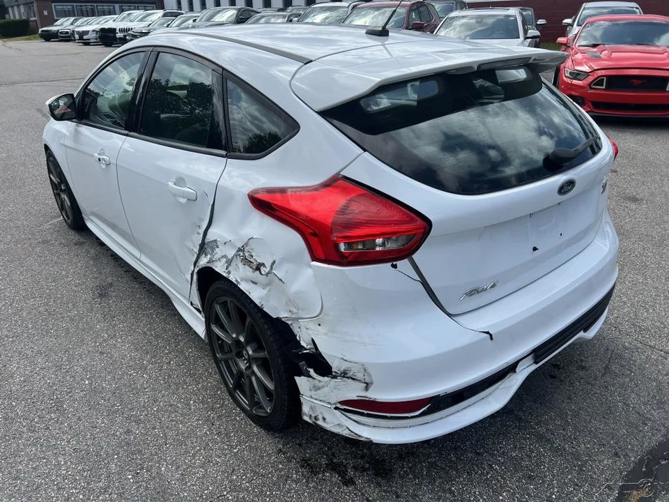 2018 Ford Focus 3rd Gen - Image 8 of 12
