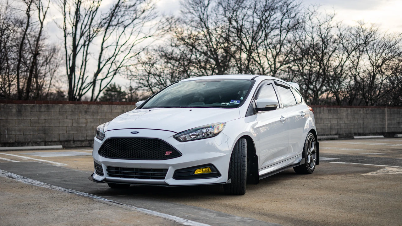2018 Ford Focus ST 3rd Gen - Image 9 of 31