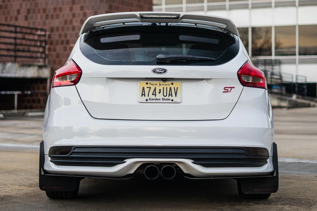 2018 Ford Focus ST 3rd Gen - Image 5 of 31